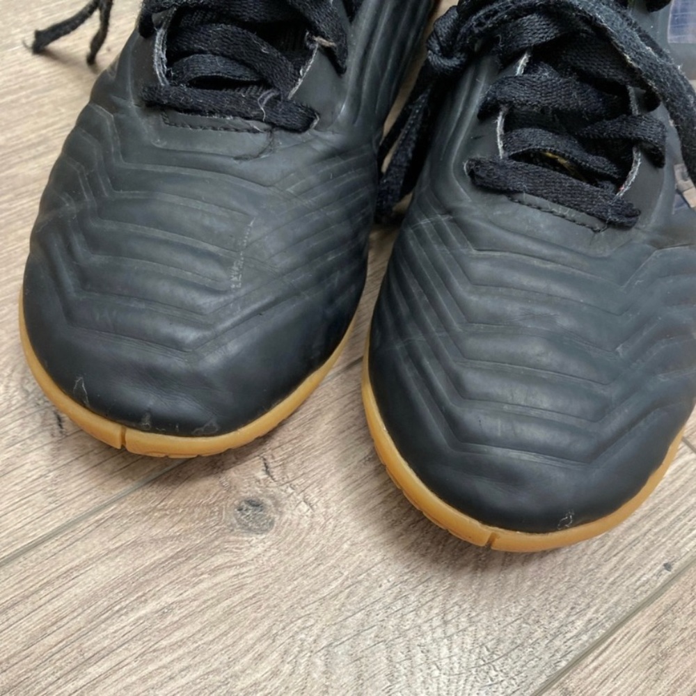 ADIDAS Black Raptor Indoor Soccer Shoes Size 3.5 - Picture 5 of 5